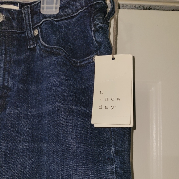 NEW a●new●day Jeans~High Rise~Bootcut~Straight Hips & Thighs~2 Regular - Picture 3 of 7